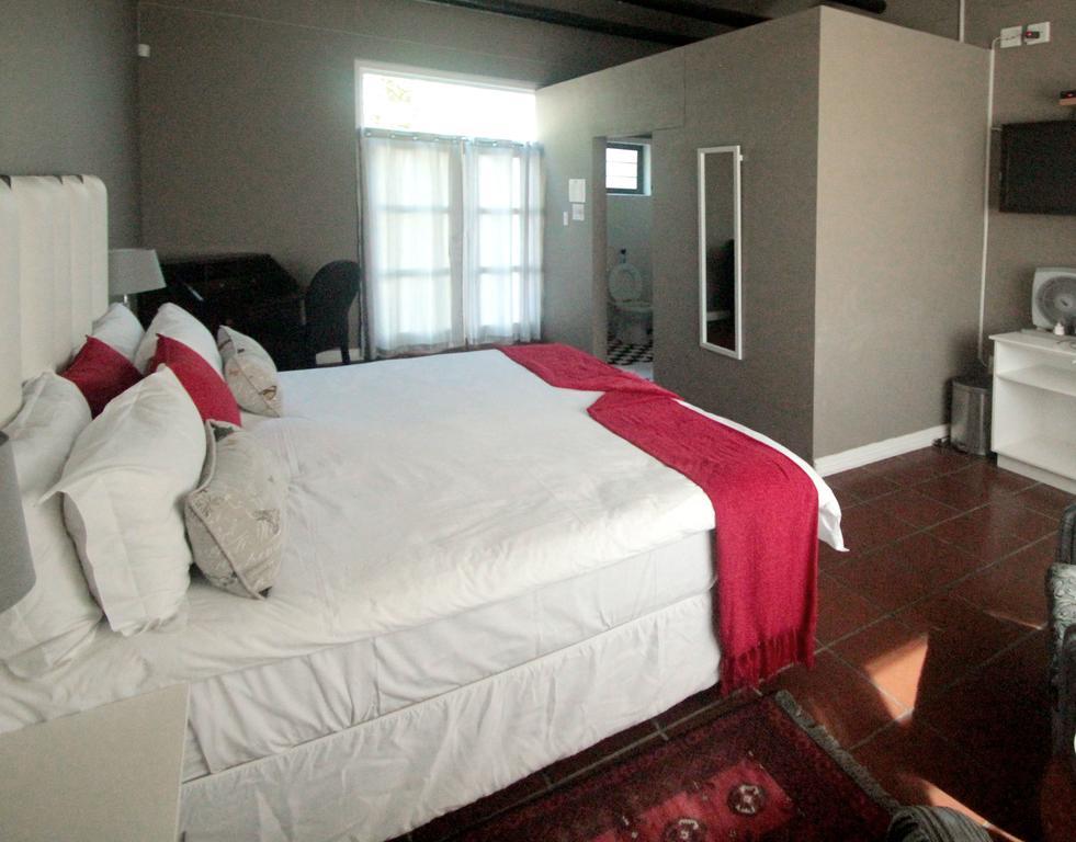 1932 House Bed And Breakfast วัลวิสเบย์ ภายนอก รูปภาพ