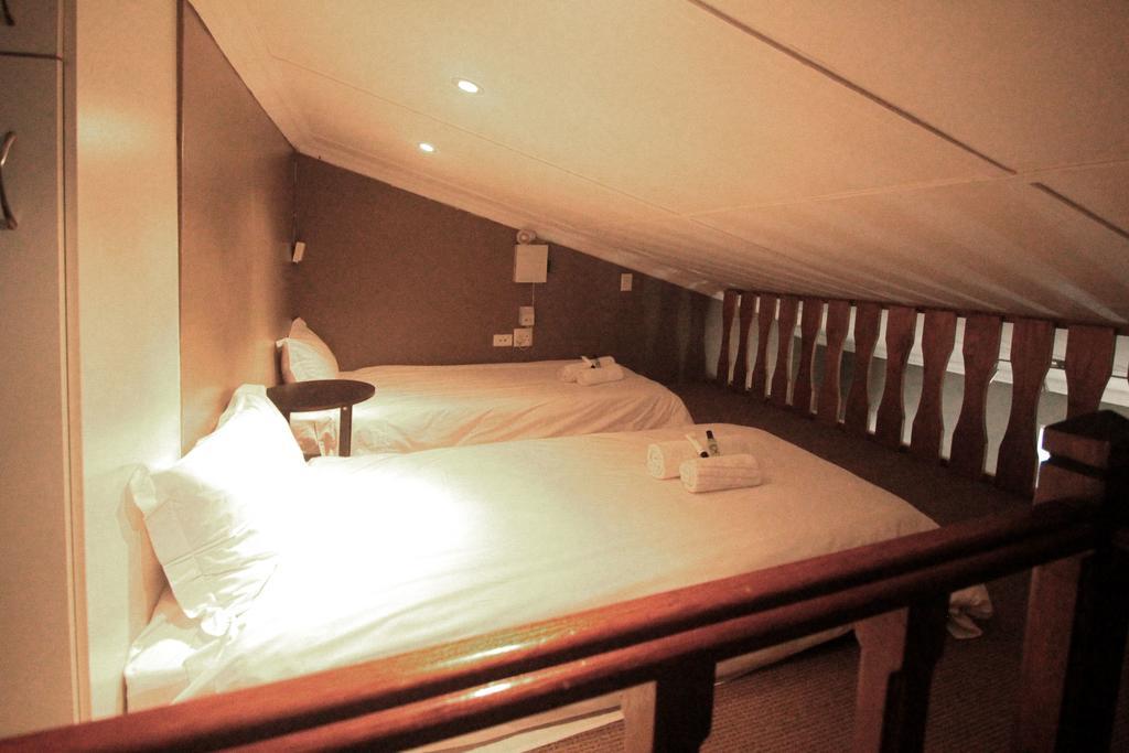 1932 House Bed And Breakfast วัลวิสเบย์ ภายนอก รูปภาพ
